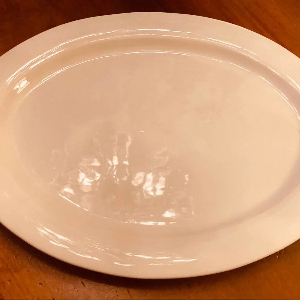 Ivory Cream oval porcelain serving platter, Williams Sonoma perfect for Holiday